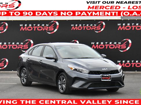 Used 2024 Kia Forte LXS image 1