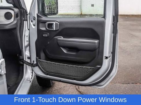 Used 2024 Jeep Wrangler Unlimited Sport AWD/4WD image 17