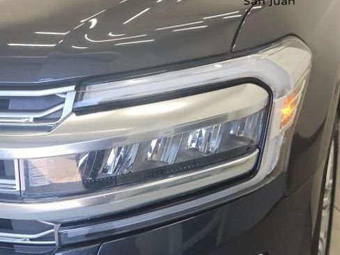 Used 2022 Ford Expedition Max Platinum image 5