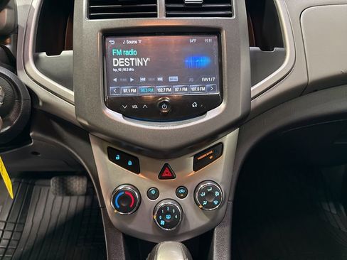 Used 2016 Chevrolet Sonic LT FWD image 14