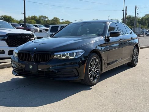 Used 2019 BMW 530i RWD image 2