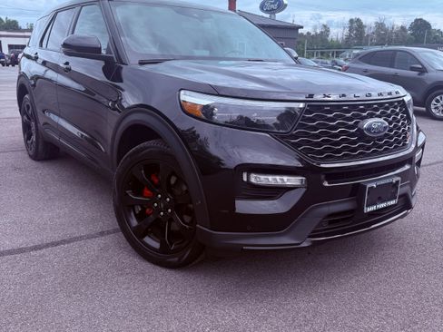 Used 2022 Ford Explorer ST w/ Equipment Group 401A AWD/4WD image 4