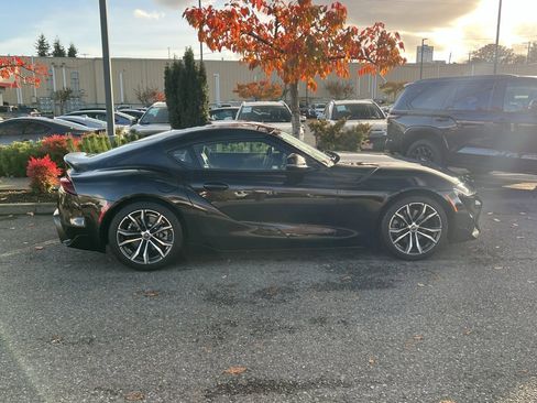 Used 2022 Toyota Supra image 7