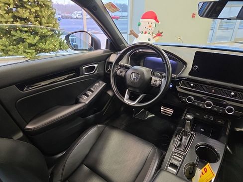 Used 2022 Honda Civic Sport Touring image 17
