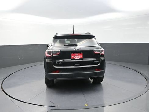 Used 2018 Jeep Compass Limited w/ Navigation Group AWD/4WD image 56