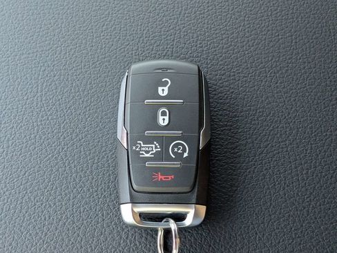 New 2026 RAM 1500 Big Horn AWD/4WD image 31