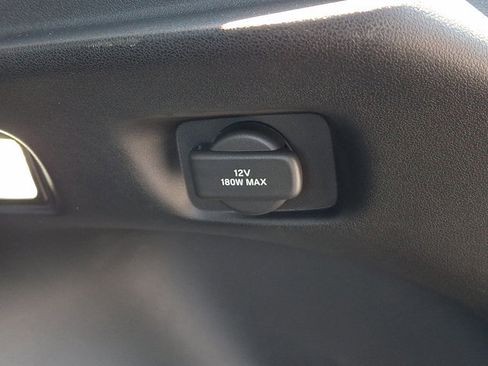 Certified 2025 Honda HR-V EX-L image 16