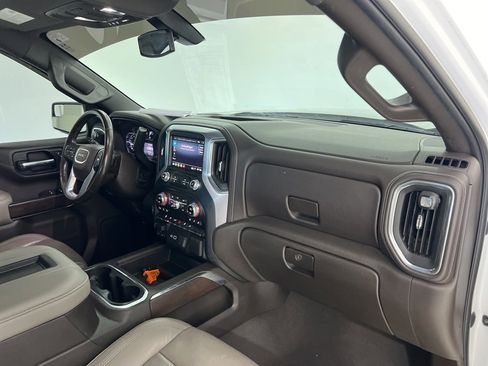Used 2019 GMC Sierra 1500 SLT w/ SLT Premium Package image 24