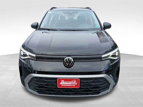 New 2026 Volkswagen Taos S image 8