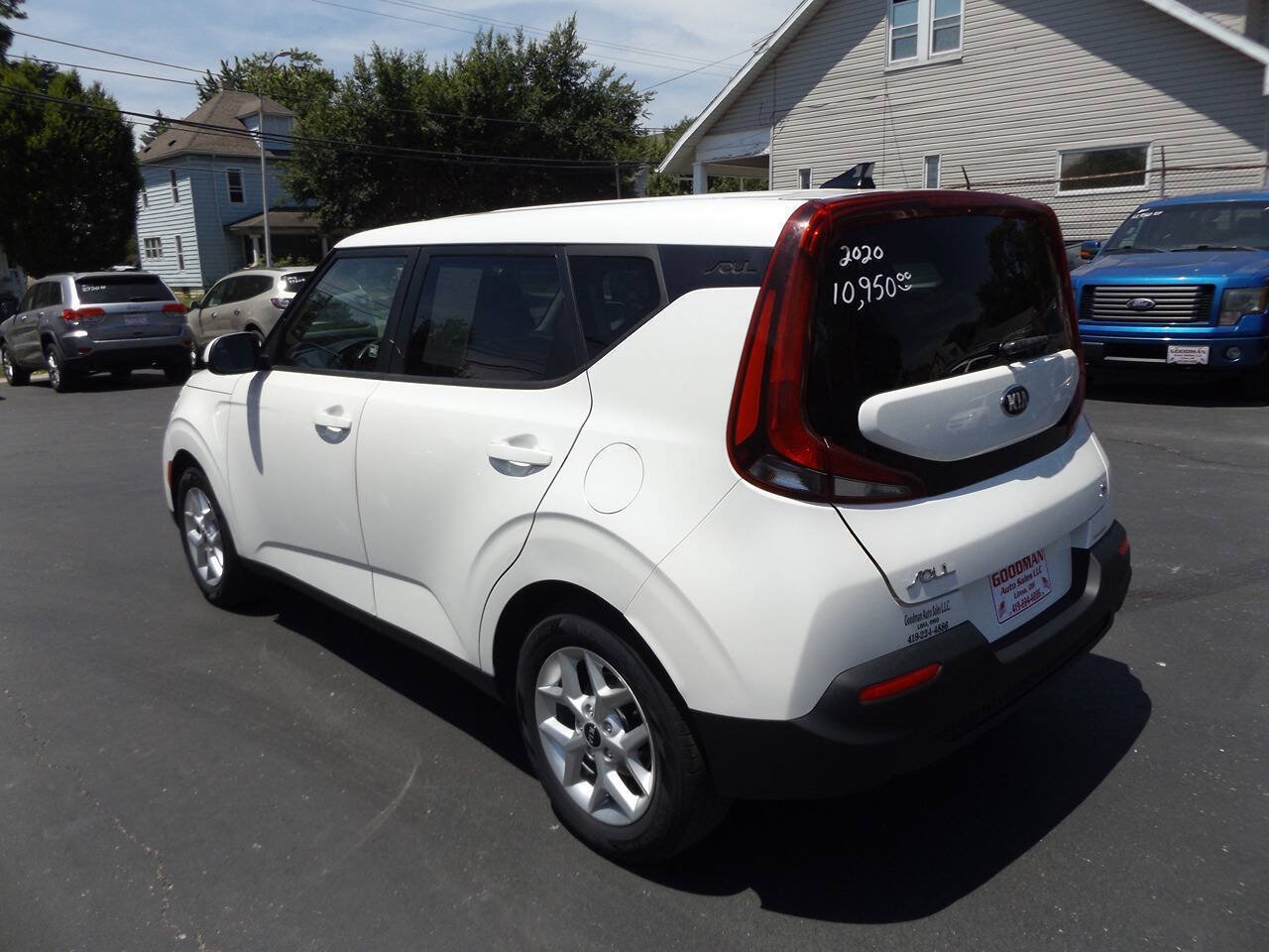 Used 2020 Kia Soul S FWD image 9