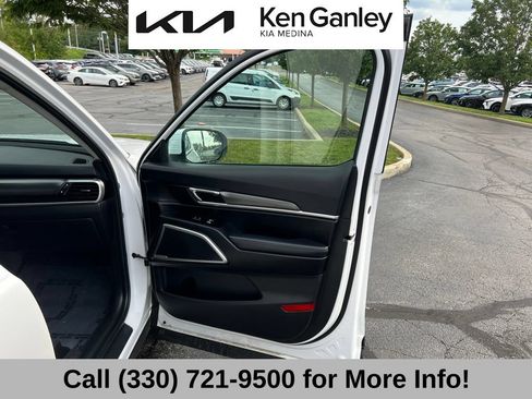 Certified 2024 Kia Telluride S w/ S Sunroof Package AWD/4WD image 58