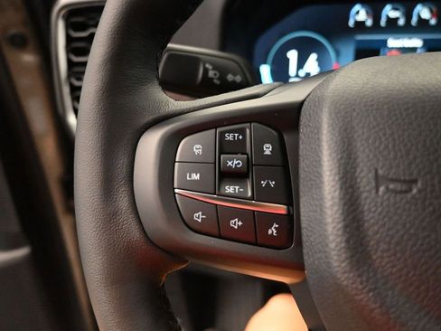 New 2025 Ford Ranger Lariat w/ FX4 Off-Road Package image 21