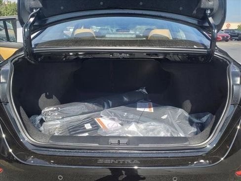 New 2025 Nissan Sentra SV w/ SV Premium Package image 9