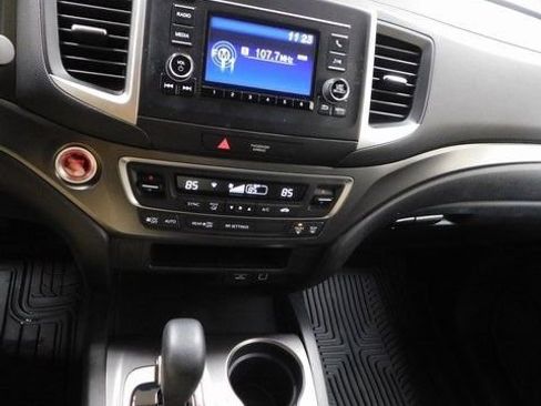 Used 2019 Honda Ridgeline Sport image 33