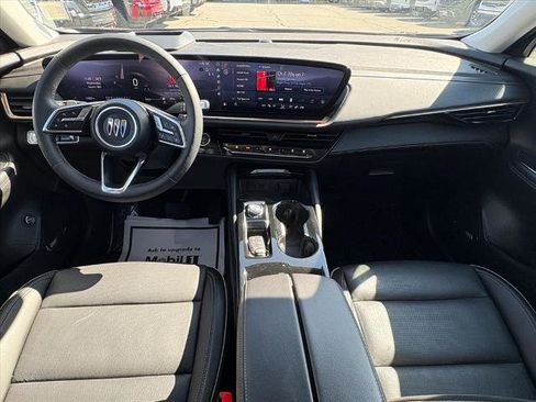 Certified 2025 Buick Envision Avenir image 10