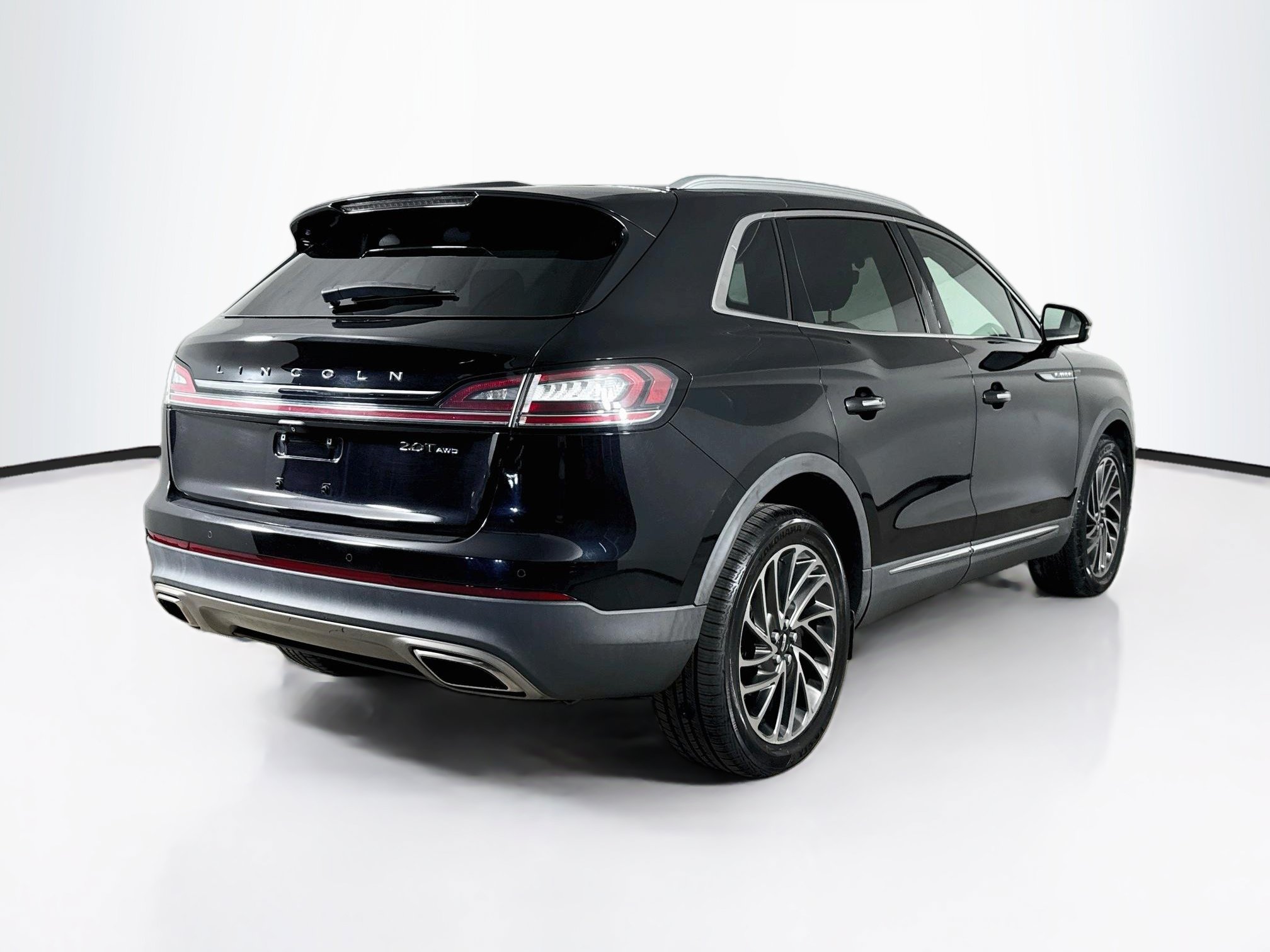 Used 2020 Lincoln Nautilus Reserve AWD/4WD image 34