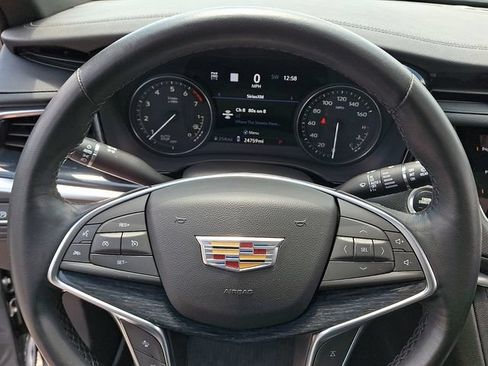 Used 2024 Cadillac XT5 Premium Luxury w/ Technology Package AWD/4WD image 18