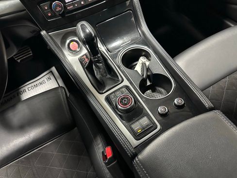 Used 2017 Nissan Maxima SR w/ Midnight Edition image 37