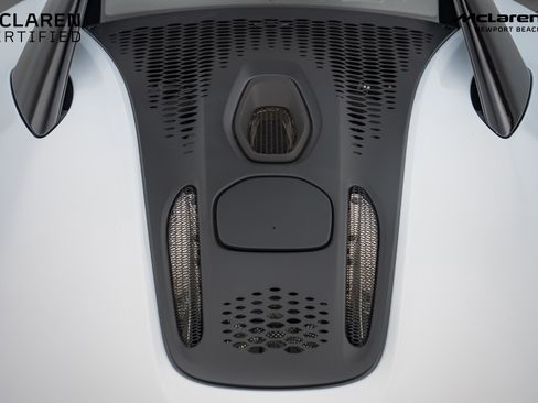 Used 2023 McLaren Artura Base image 19