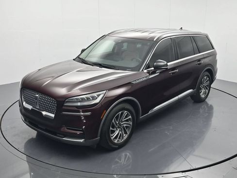 Used 2020 Lincoln Aviator 2WD w/ Class IV Trailer Tow Package image 28