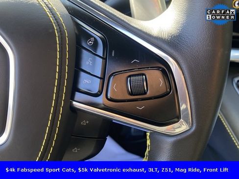 Used 2022 Chevrolet Corvette Stingray Premium Conv w/ Z51 Performance Package image 23