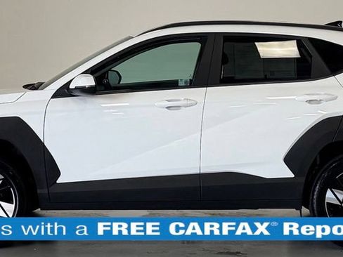 Certified 2024 Hyundai Kona SEL w/ Convenience Package AWD/4WD image 2