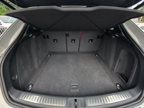 Used 2023 Porsche Macan S AWD/4WD image 14