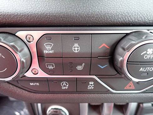New 2026 Jeep Wrangler Sport AWD/4WD image 18