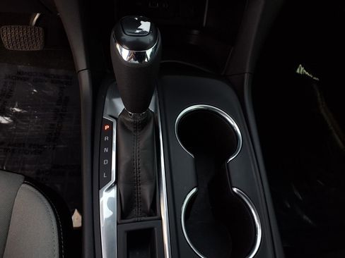 Used 2019 Chevrolet Equinox LS w/ LPO, Cargo Package image 11