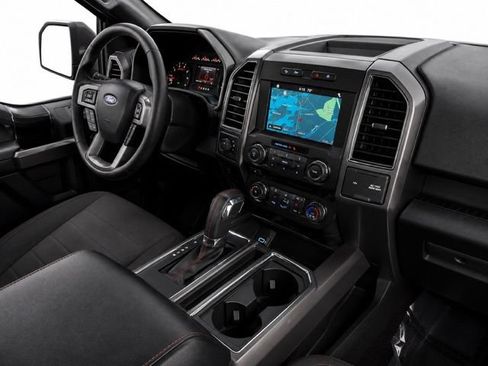 Used 2018 Ford F150 XLT w/ Equipment Group 302A Luxury AWD/4WD image 33