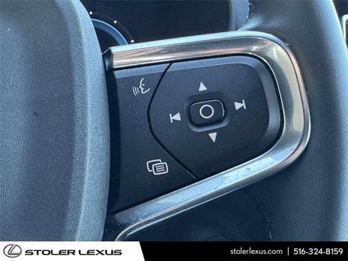 Used 2022 Volvo XC40 P8 Recharge Ultimate image 26