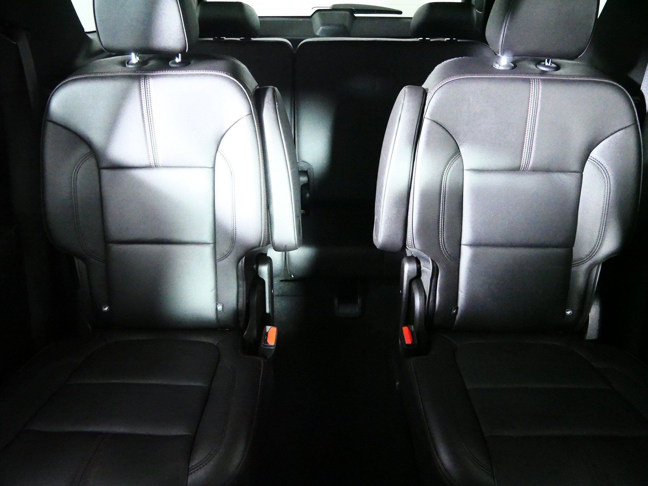Used 2023 Chevrolet Traverse RS AWD/4WD image 13