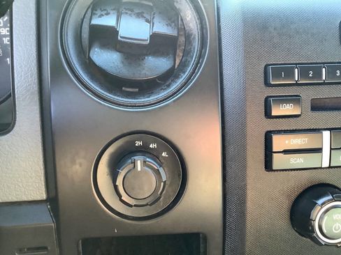 Used 2014 Ford F150 XL w/ Equipment Group 101A Mid AWD/4WD image 45