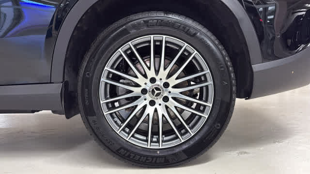 Certified 2026 Mercedes-Benz GLC 300 4MATIC image 11