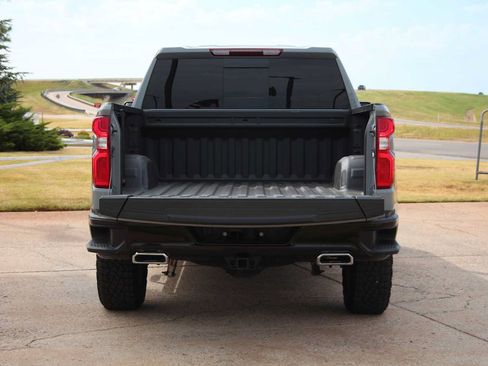 Used 2024 Chevrolet Silverado 1500 LT Trail Boss w/ Convenience Package II AWD/4WD image 13