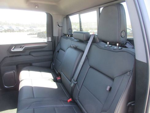 New 2026 GMC Sierra 2500 Denali w/ Denali Reserve Package AWD/4WD image 14