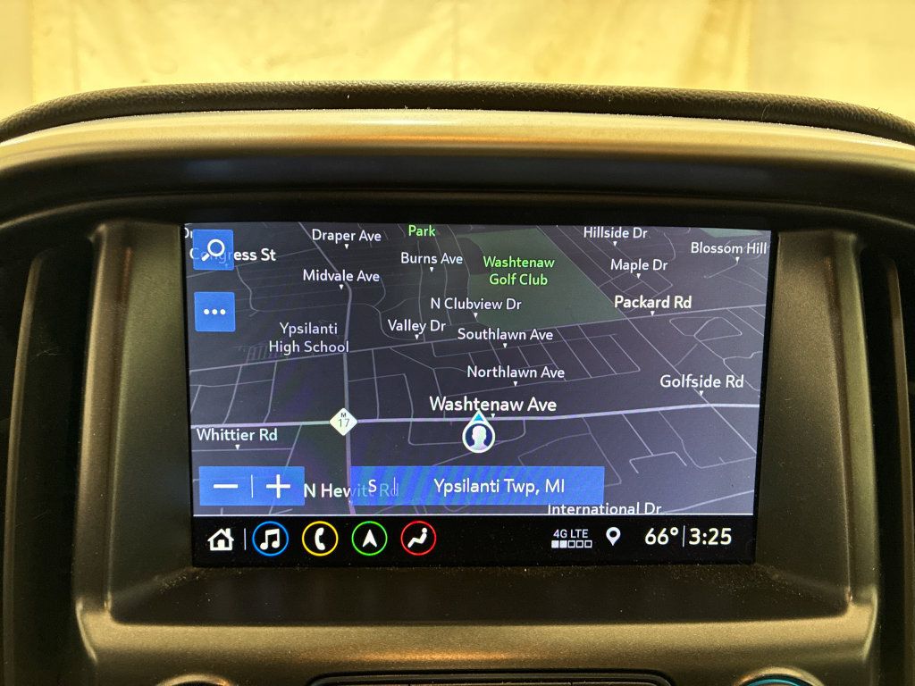 Used 2019 Chevrolet Colorado ZR2 AWD/4WD image 18