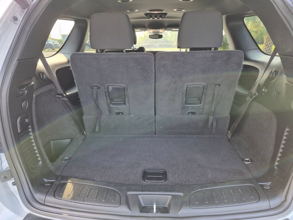Used 2023 Dodge Durango GT RWD image 6