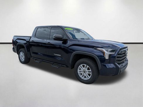 Used 2023 Toyota Tundra SR5 w/ SR5 Convenience Package AWD/4WD image 2