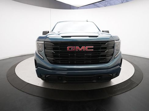 Used 2025 GMC Sierra 1500 Elevation AWD/4WD image 11