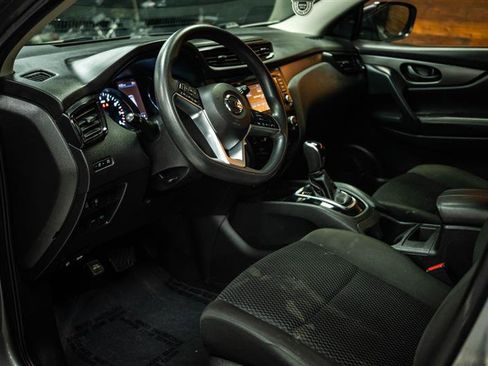 Used 2021 Nissan Rogue Sport S FWD image 8