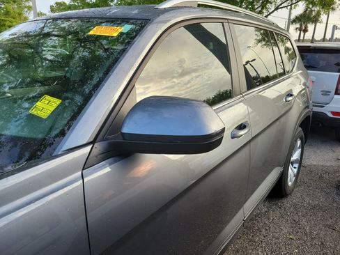 Used 2019 Volkswagen Atlas SE image 25