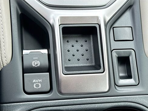Certified 2024 Subaru Forester AWD/4WD image 19