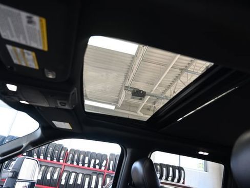 Used 2018 Ford F150 Lariat w/ Equipment Group 502A Luxury AWD/4WD image 23