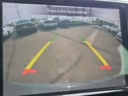 Used 2022 Chrysler Pacifica Touring-L FWD image 33