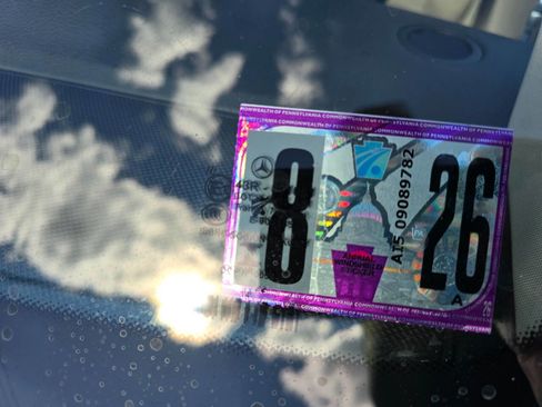 Used 2015 Mercedes-Benz E 250 BlueTEC 4MATIC Sedan w/ Premium 1 Package image 9