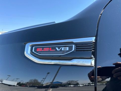 Used 2025 GMC Sierra 1500 Denali w/ Denali Reserve Package AWD/4WD image 31