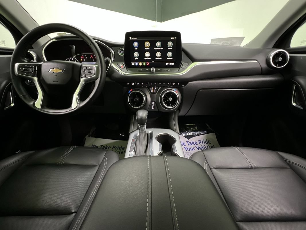 Used 2024 Chevrolet Blazer LT AWD/4WD image 17