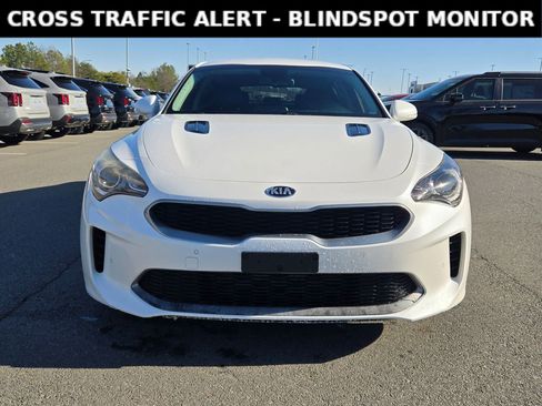 Certified 2019 Kia Stinger Base image 2