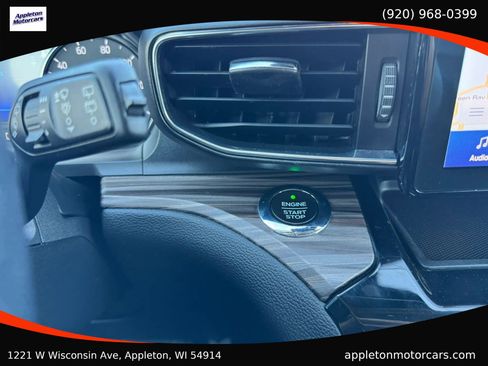 Used 2021 Ford Explorer Limited w/ Hybrid Equipment Group 310A AWD/4WD image 28